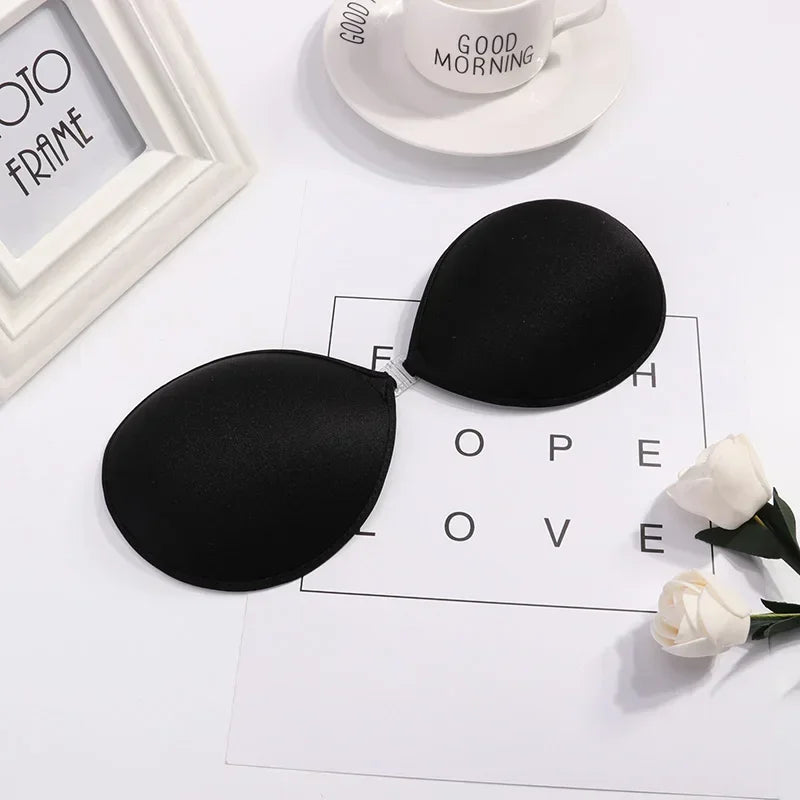 Sutiã Adesivo Invisível de Silicone com Efeito Push-Up – Sem Alças, Sem Costas, Reutilizável