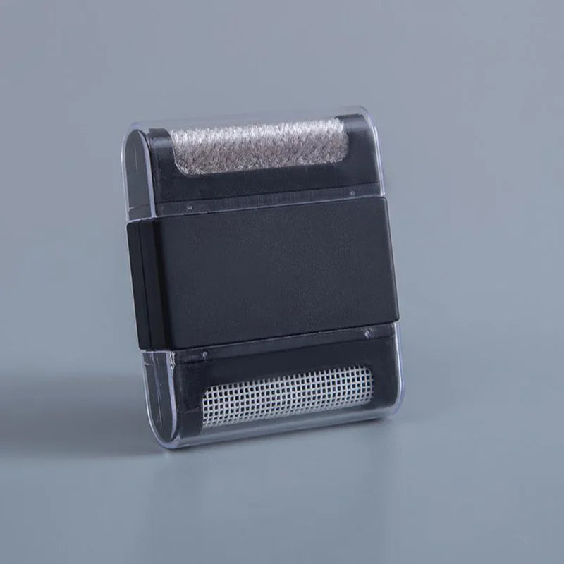 Mini Rolo Removedor de Pelos e Fiapos Portátil – Prático para Roupas, Sofá e Carpete